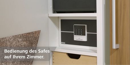 Spiegel im Bad im Privita-Zimmer